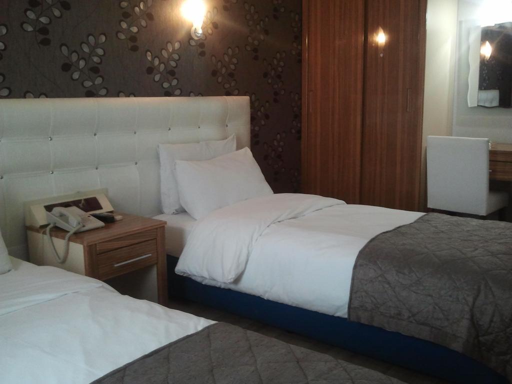 Hotel Kocaman Esmirna Quarto foto