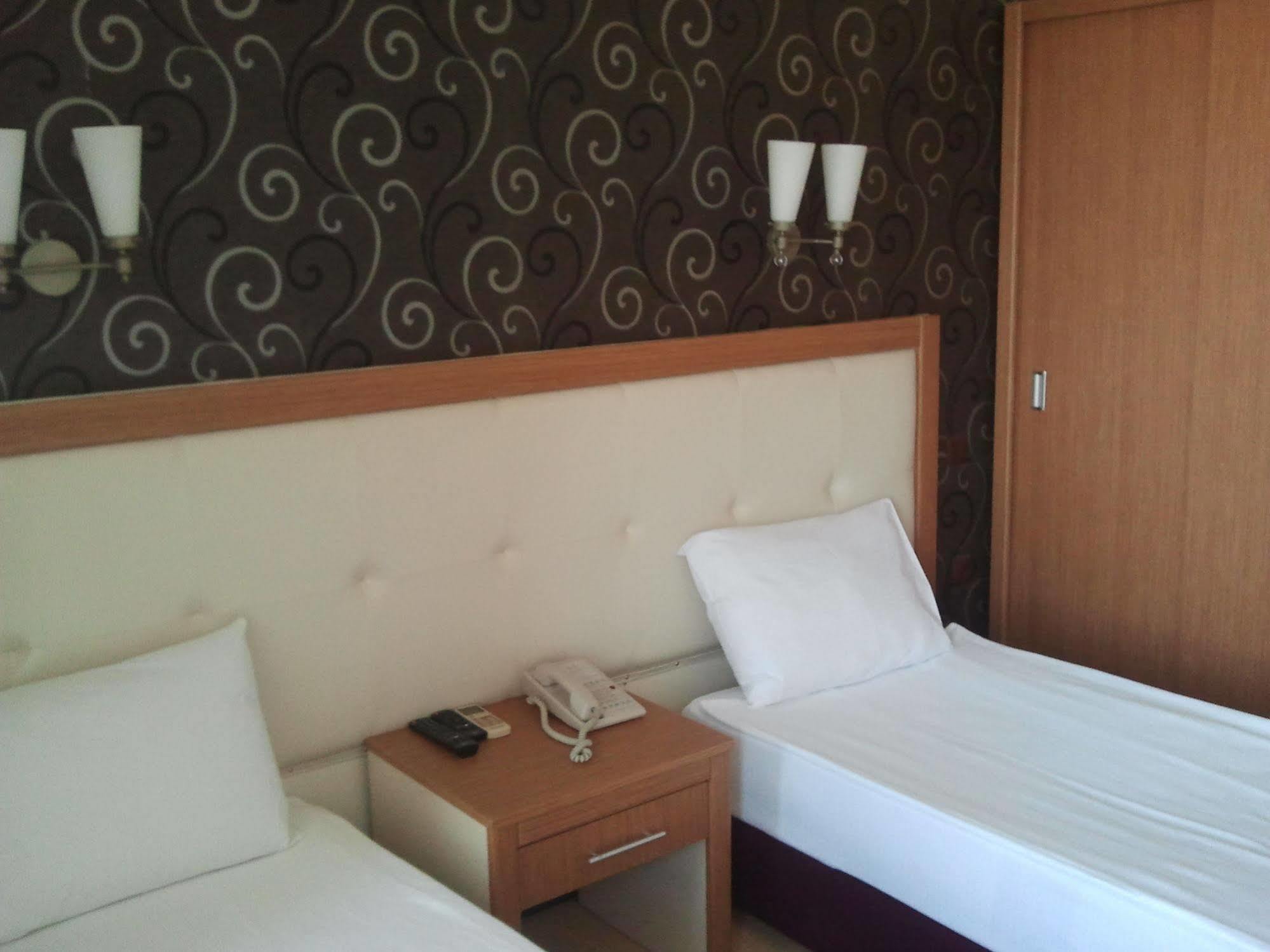 Hotel Kocaman Esmirna Exterior foto